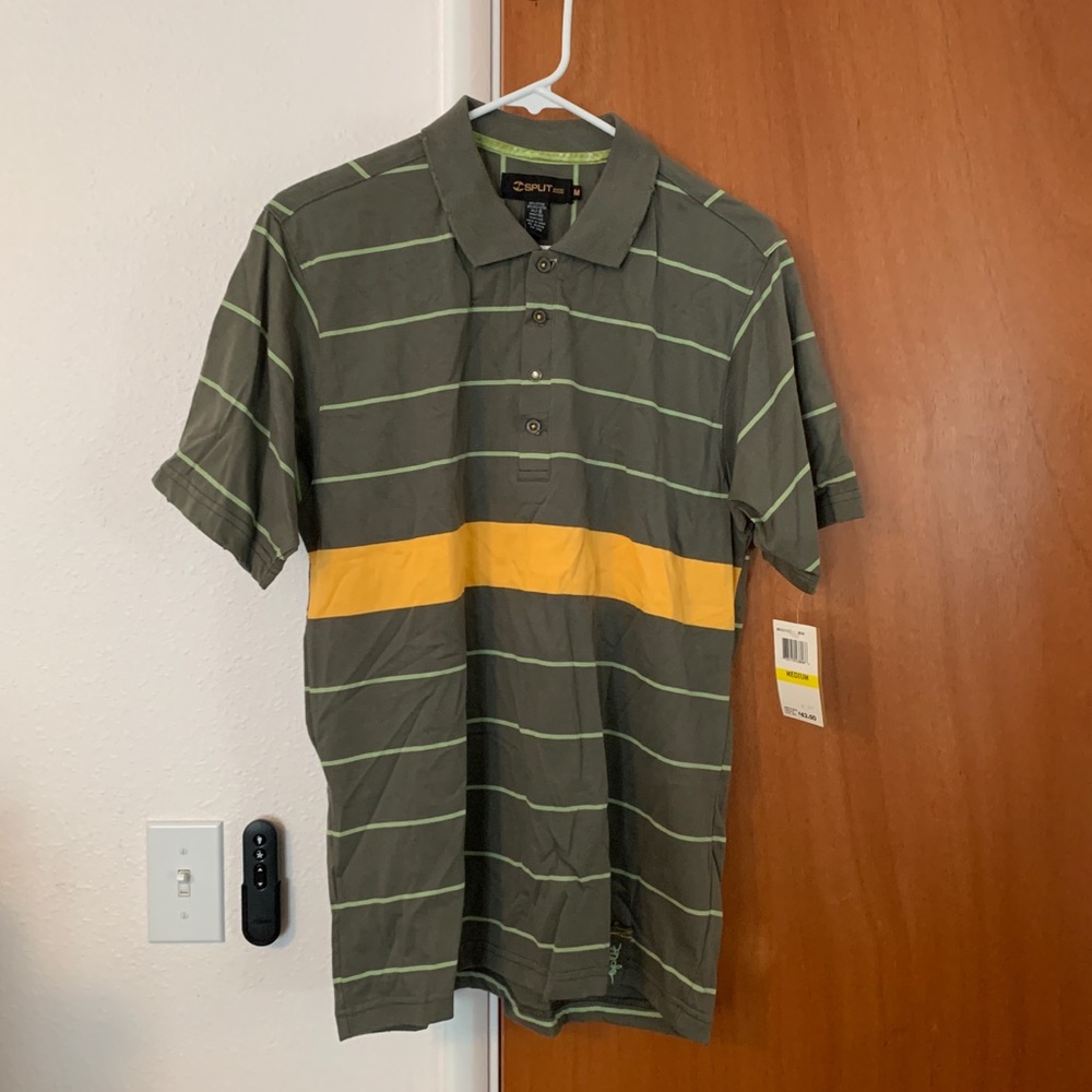 Split polo size M